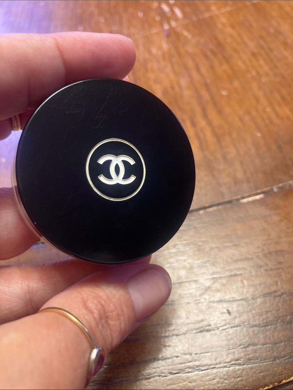 CHANEL Black & White Mini Jar with CC Logo - Picture 6 of 7